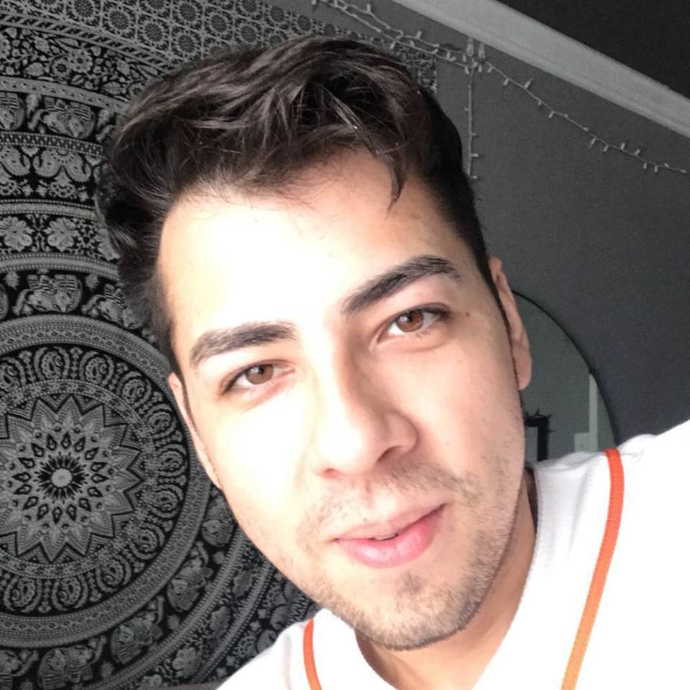 Meet your Posher, Caeser